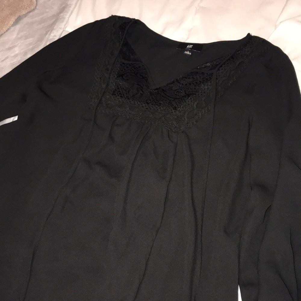 Black blouse🖤